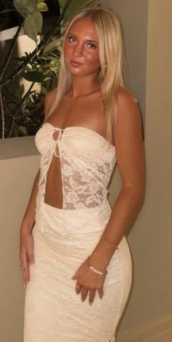 Cam Makes My Cock Crave Her Tight Teen Body image 6
