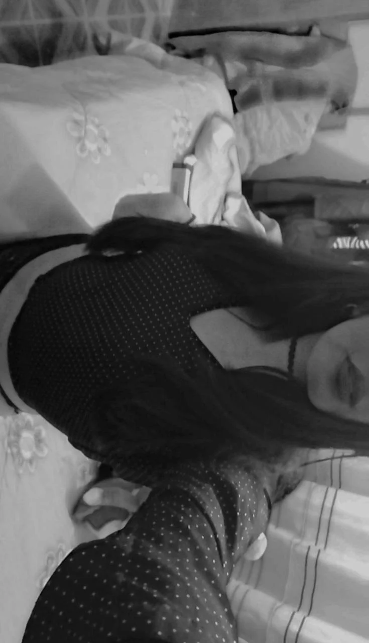 Rica zorrita con enorme culo apirte de su ex image 2