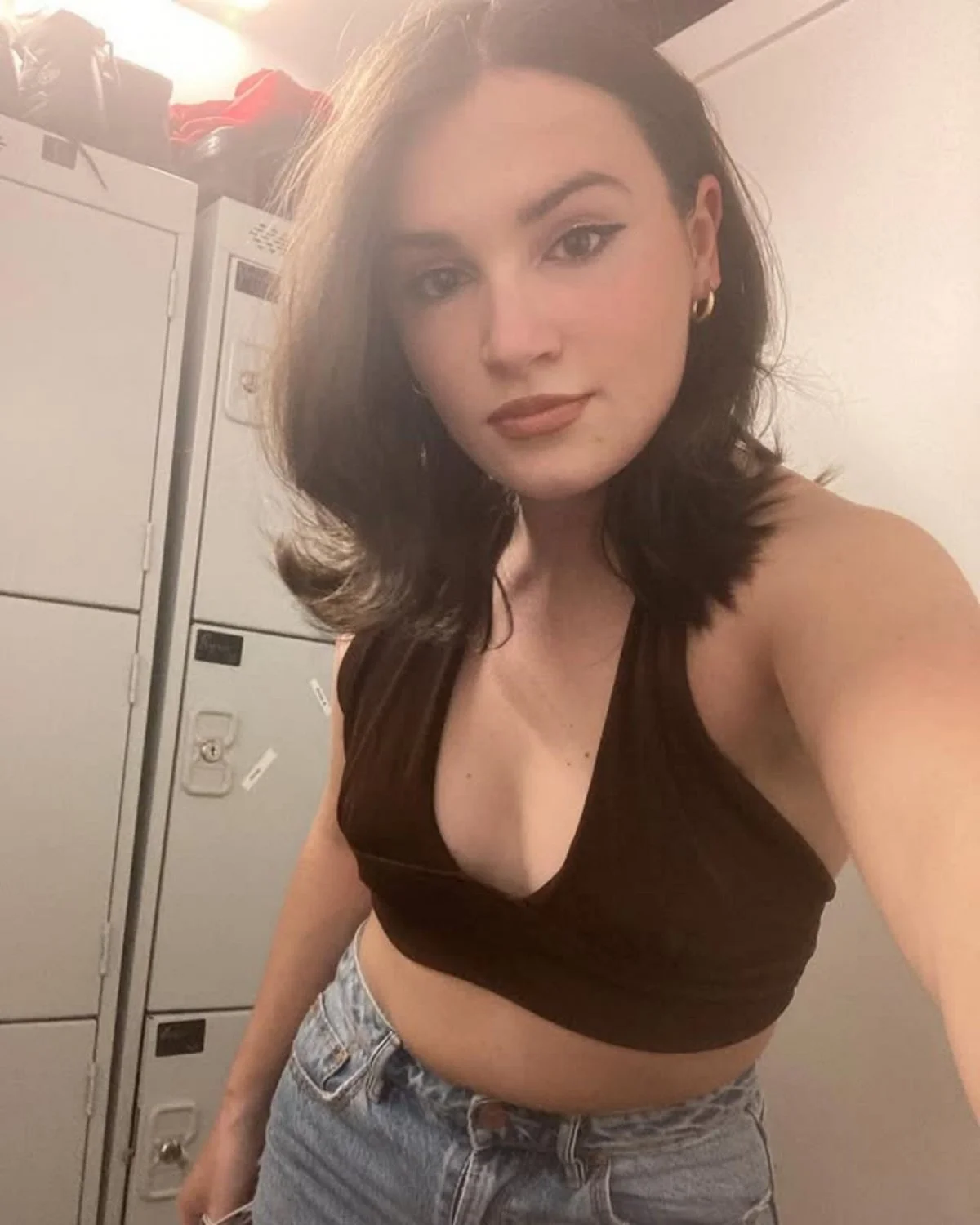 Scottish slut Eleanor lost in IRL game image 10