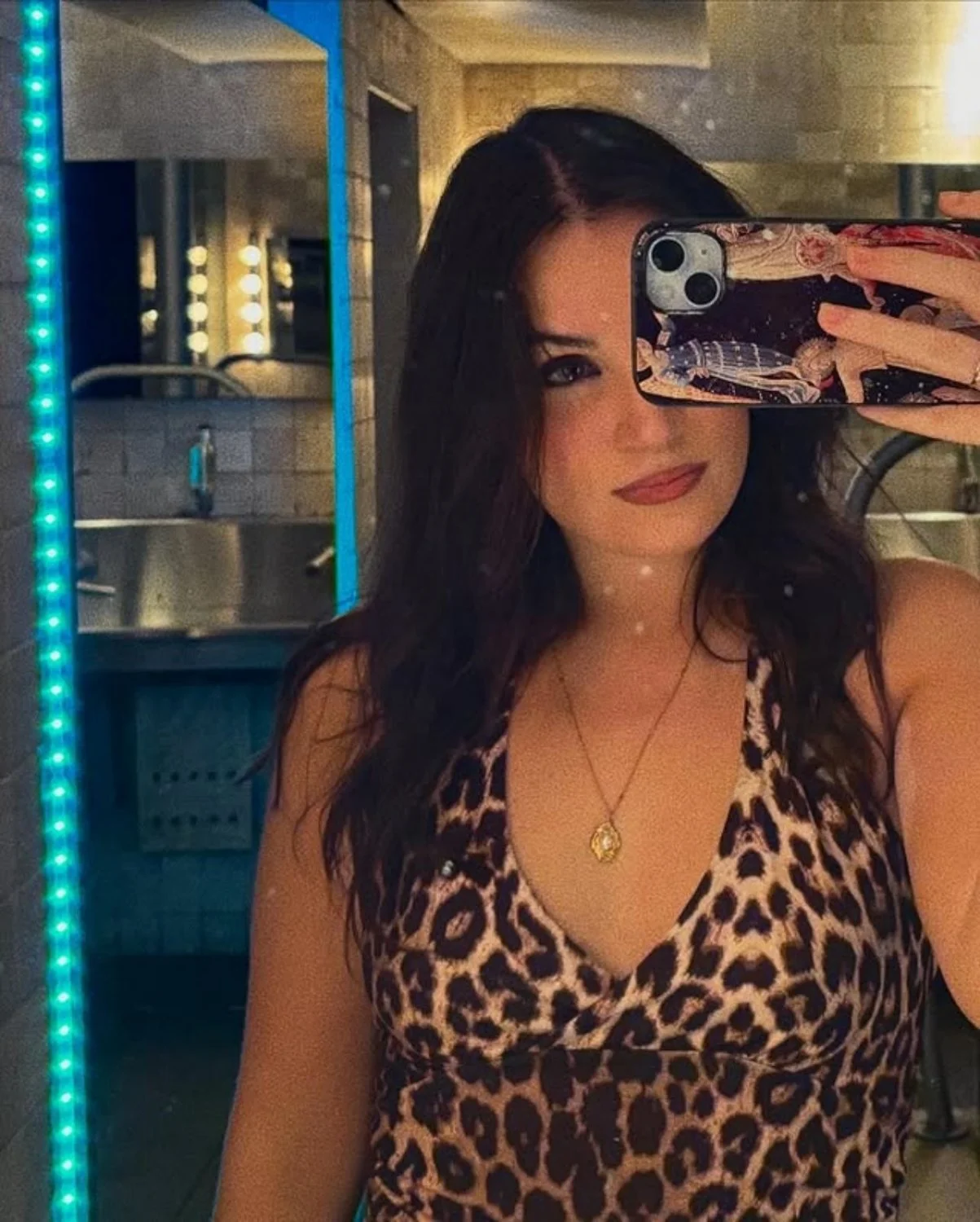 Scottish slut Eleanor lost in IRL game image 12