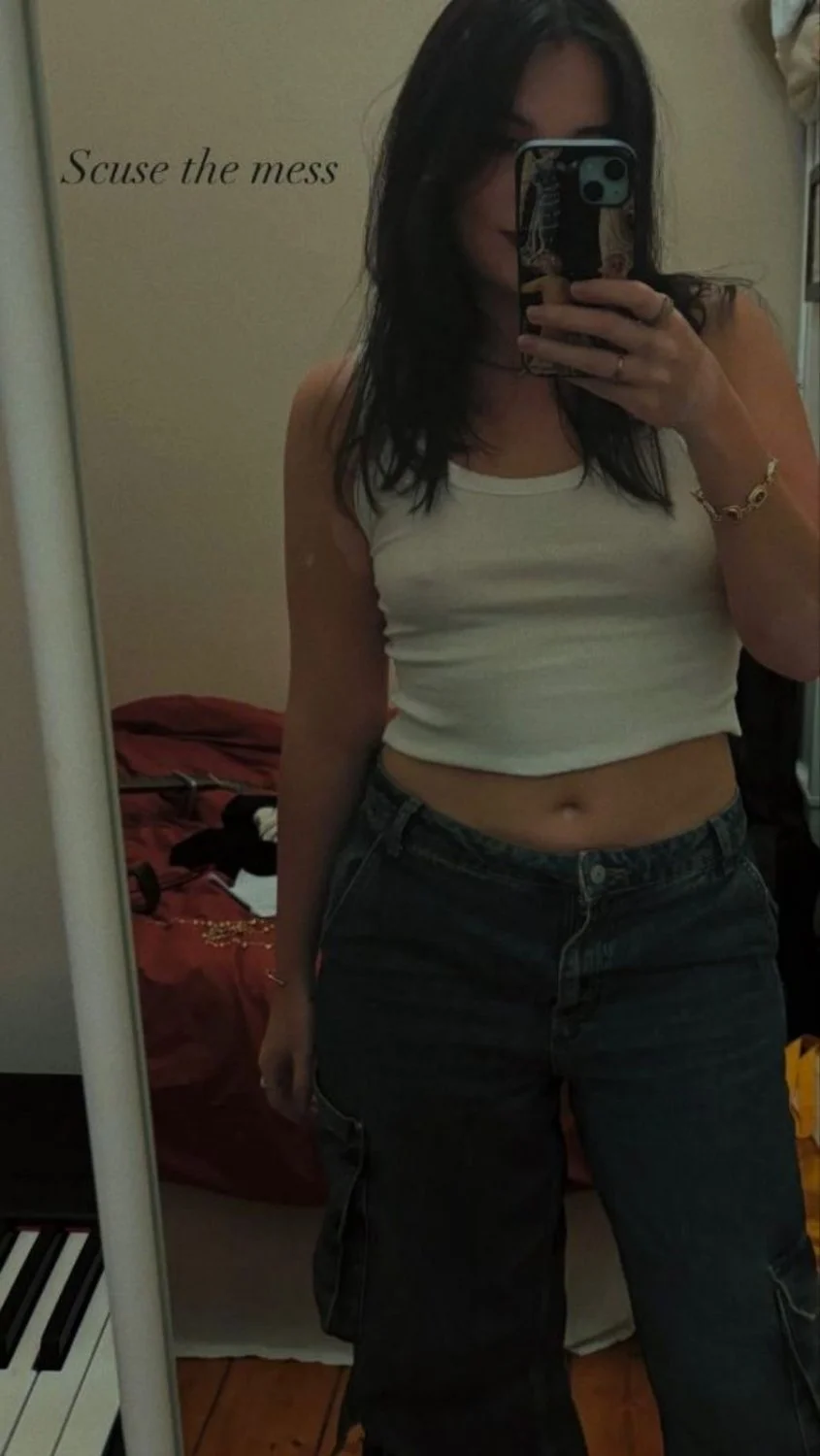Scottish slut Eleanor lost in IRL game image 8