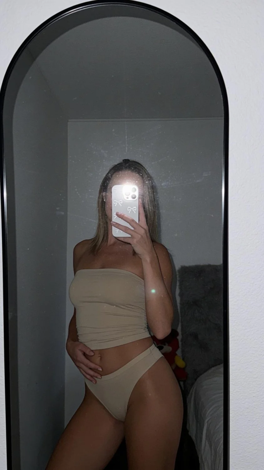 Hinge baddie image 5