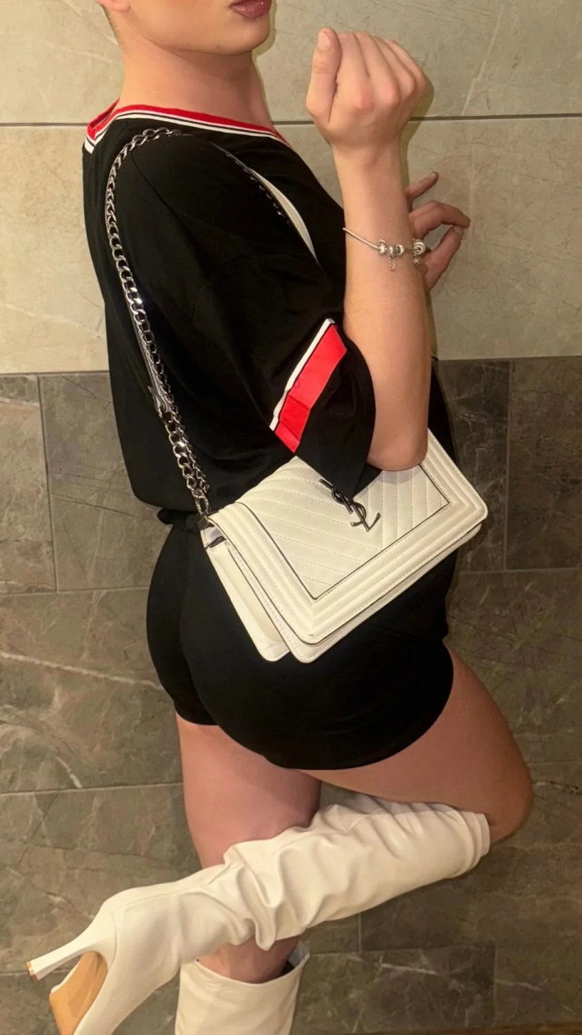 BRAD CHESTER FEMBOY image 22