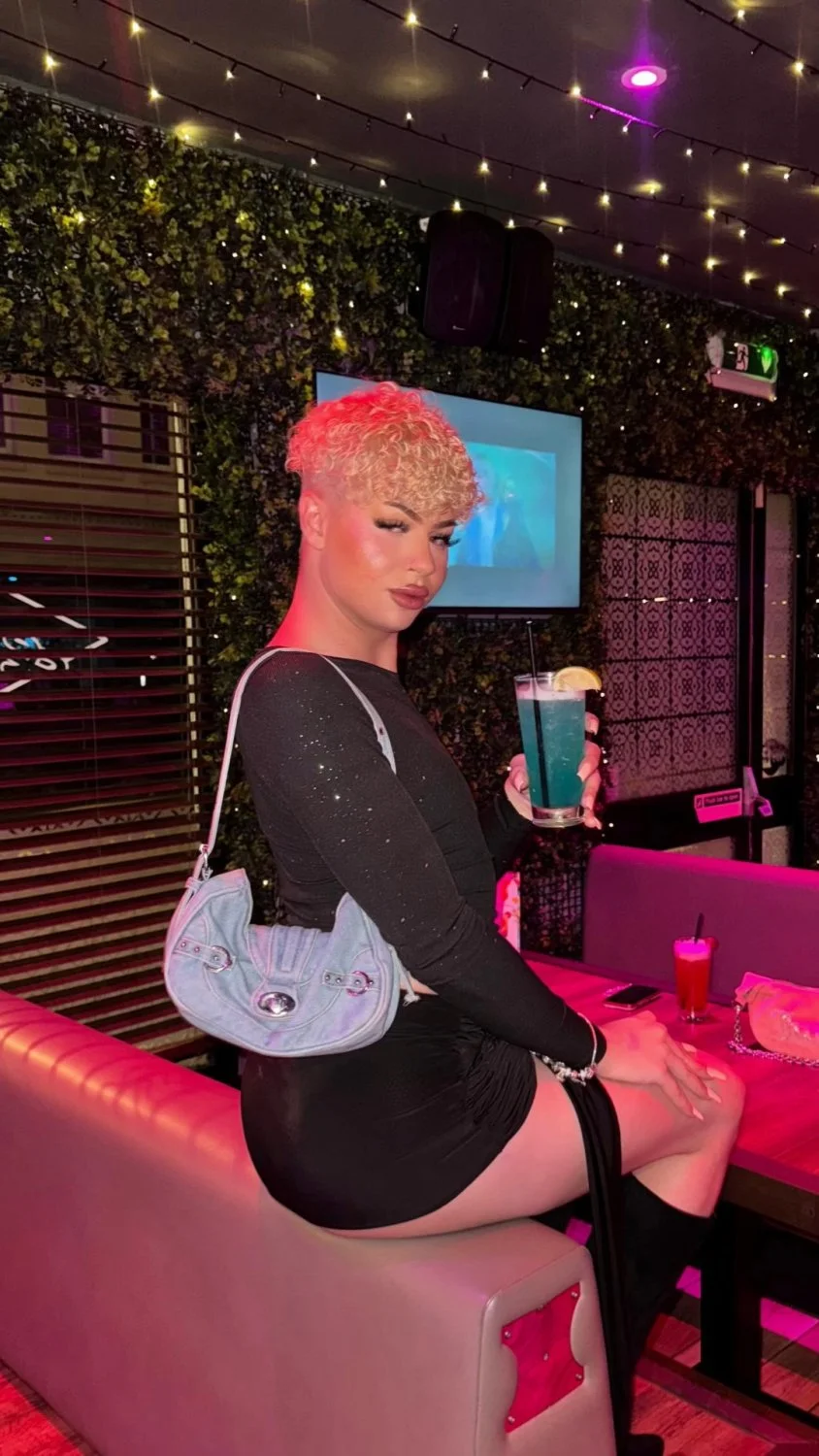 BRAD CHESTER FEMBOY image 24