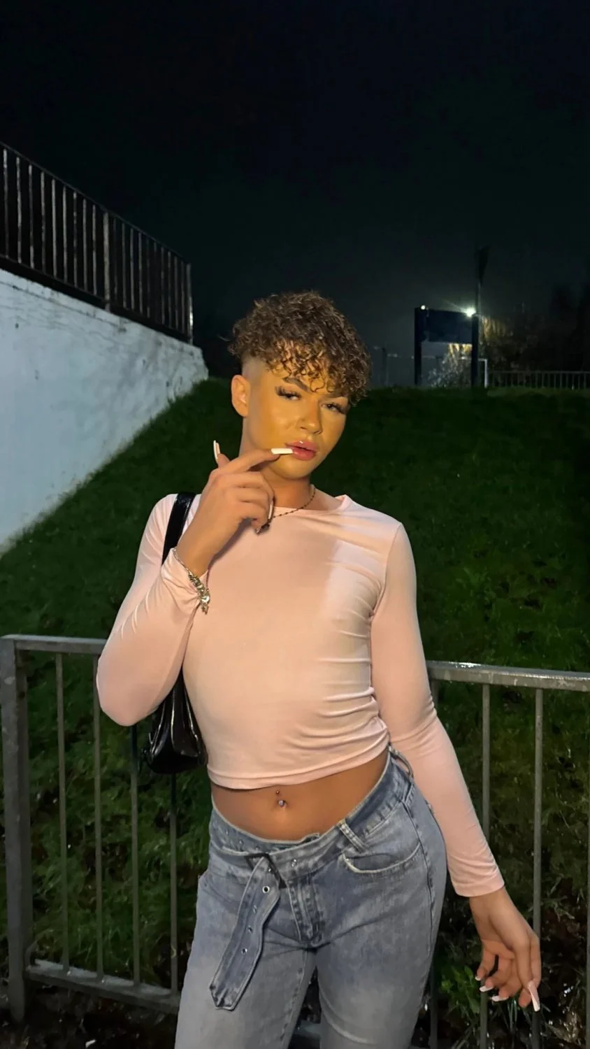 BRAD CHESTER FEMBOY image 25