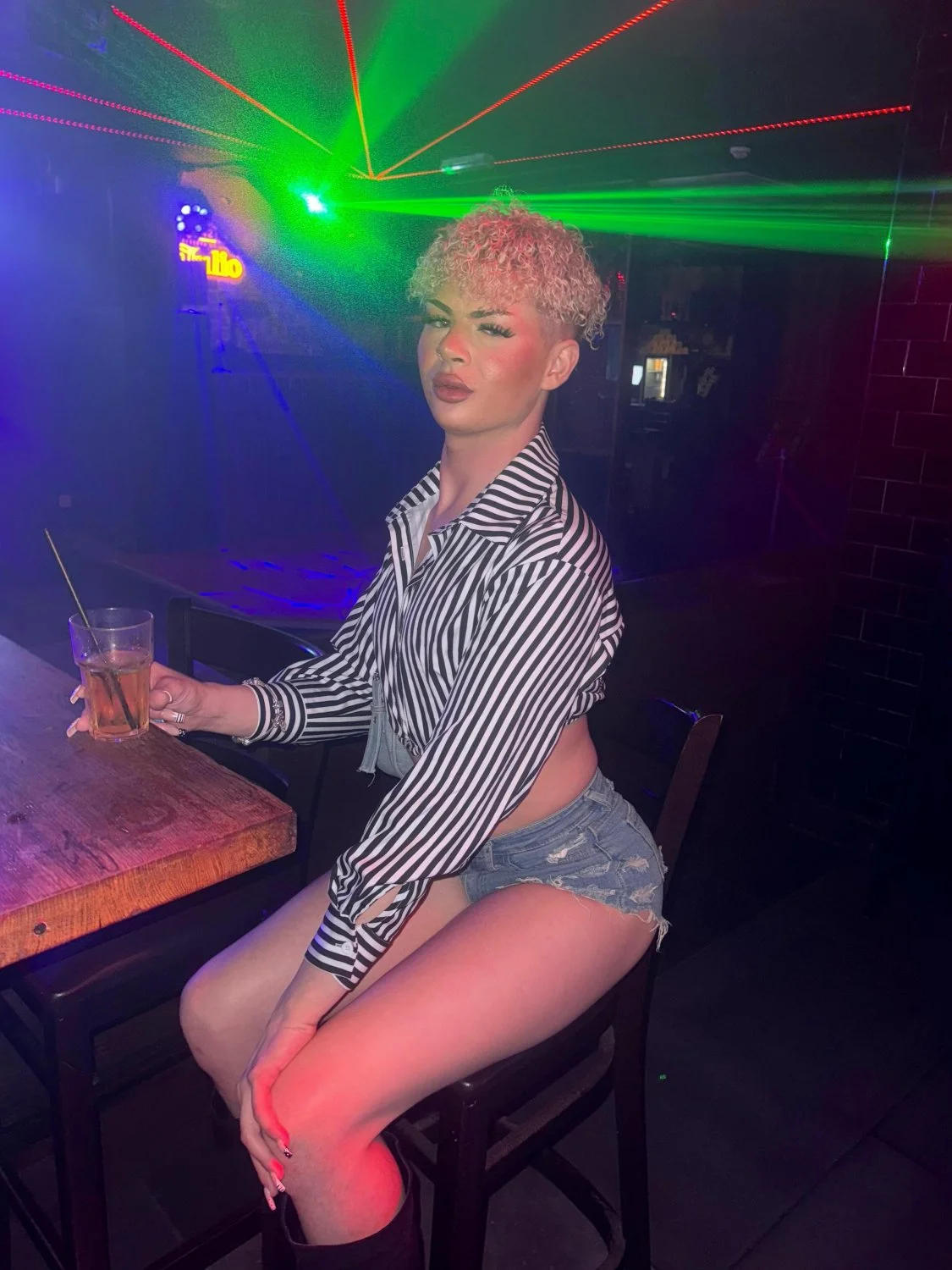 BRAD CHESTER FEMBOY image 4