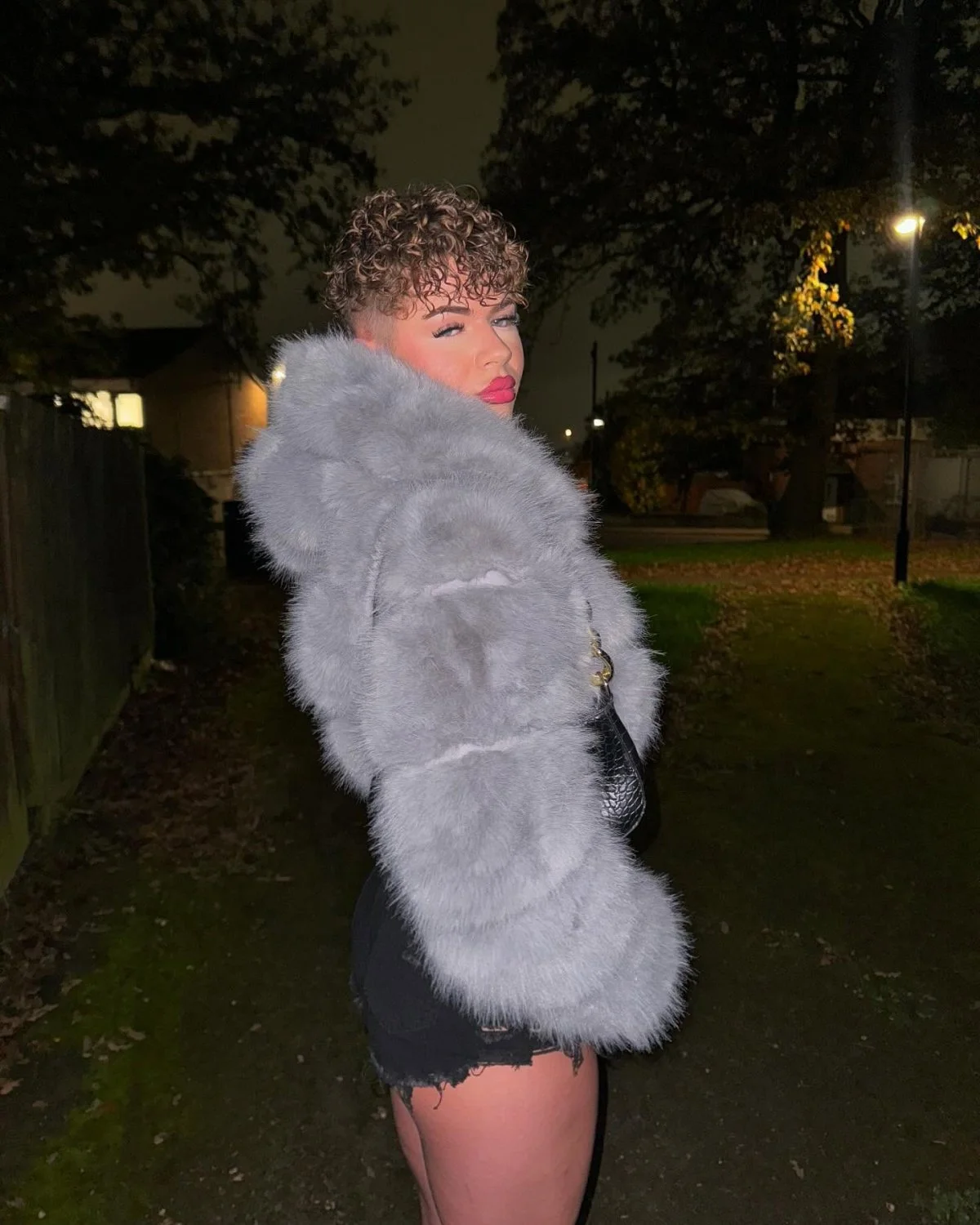 BRAD CHESTER FEMBOY image 6