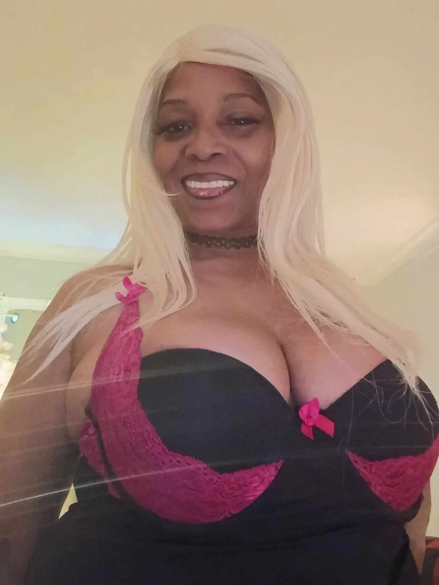 CARMELA JOHANSON SEXY image 39