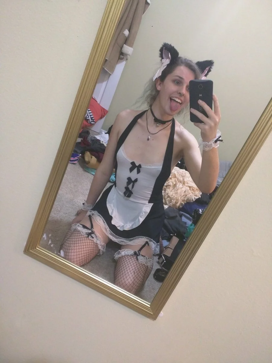 Cyberslutfaye / Faye Naivete image 16
