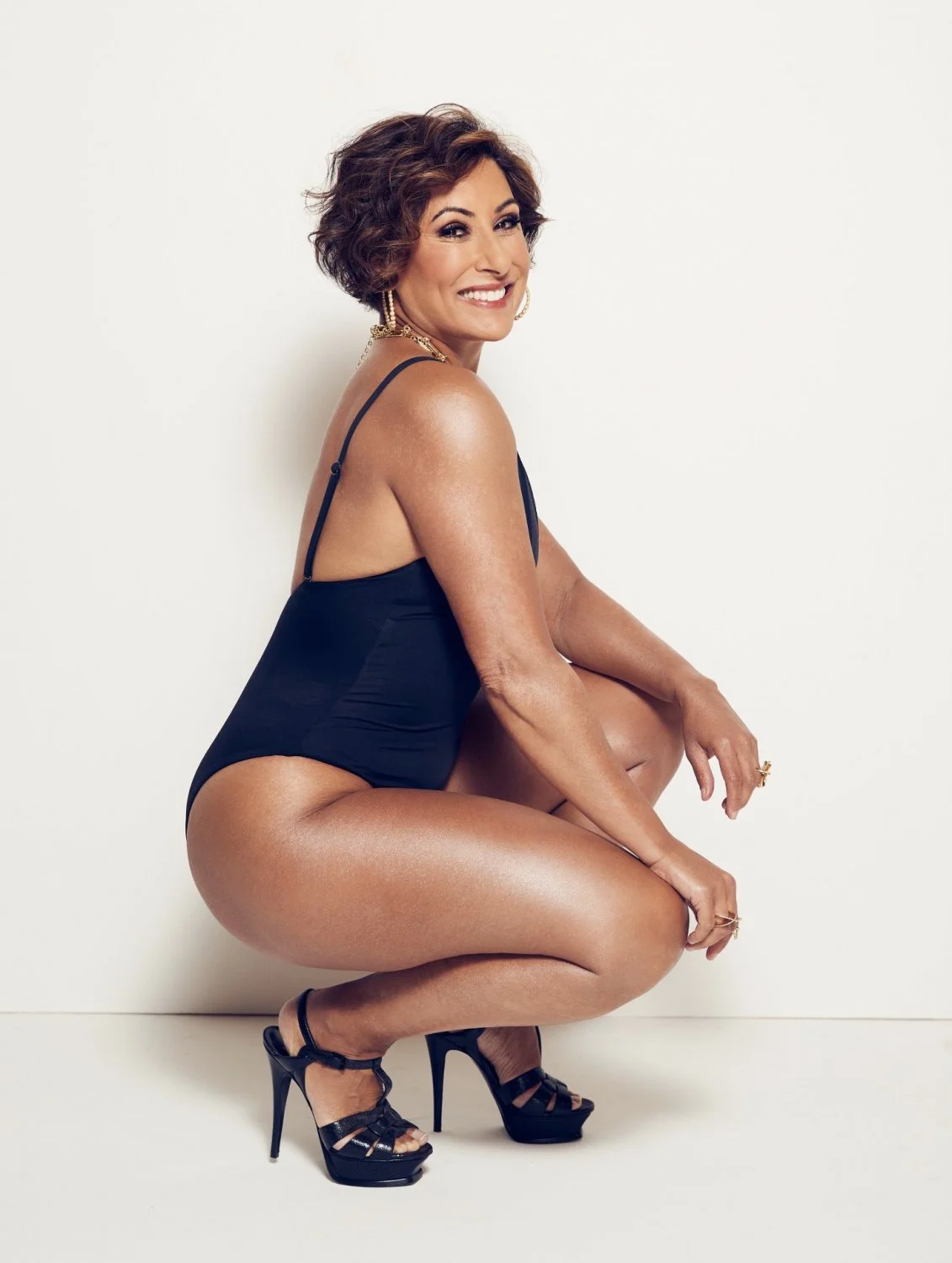 Saira Khan Fuckable Indian Hot MILF Ball Drainer 💯🔥🔥😳😳✊🍆💦💦 image 34
