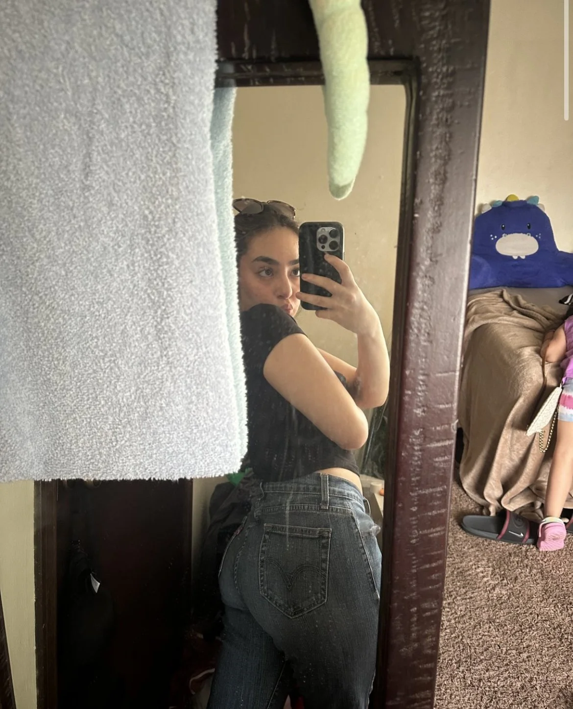 20 yr old teen Latina cheats with Ex main image