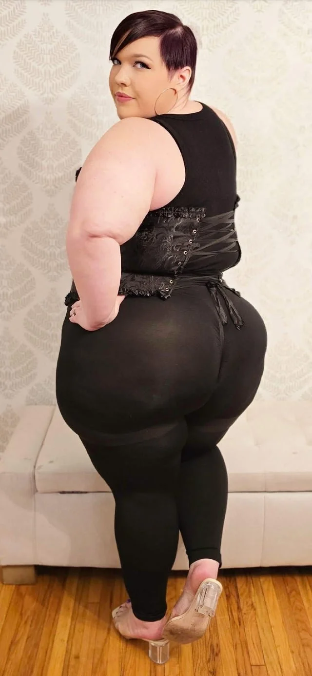 M3Ga bo0tY pawG bBw ..Br3nNa !! image 11