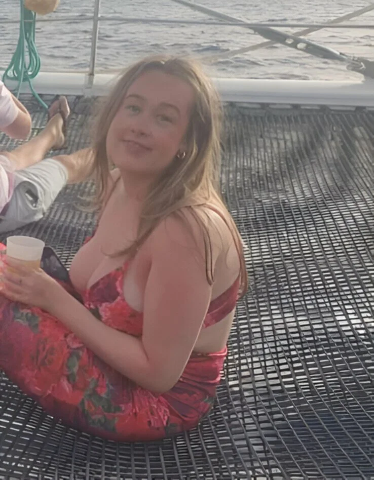Bikini sluts image 5