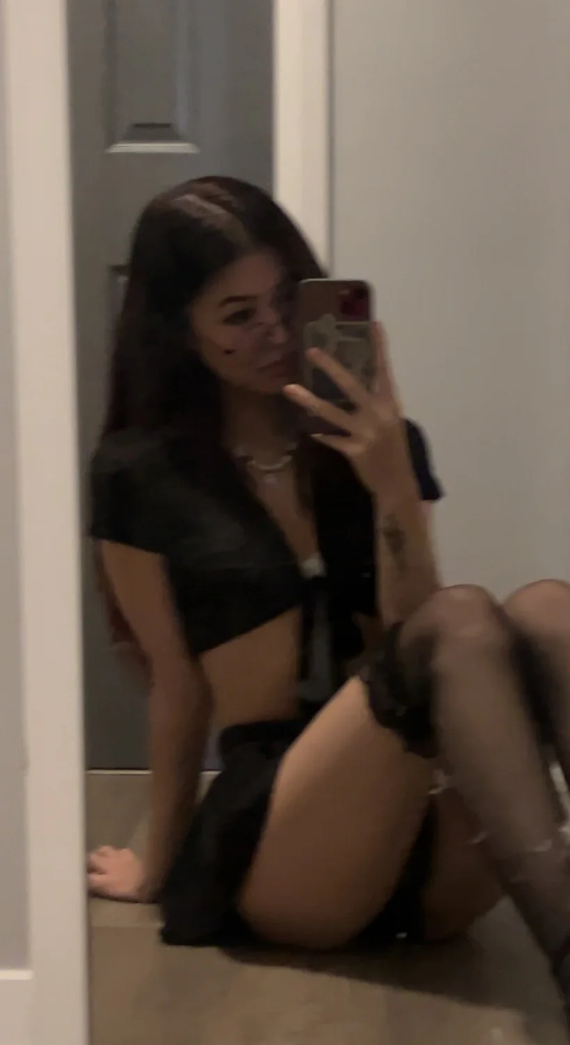 Sexy asian teen 2 image 10
