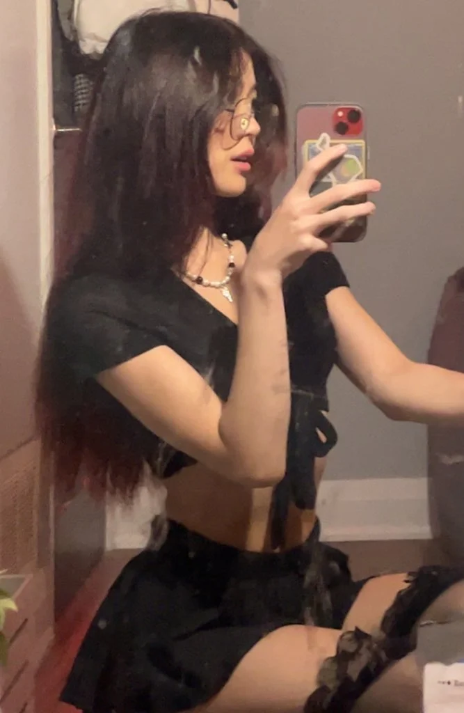 Sexy asian teen 2 image 14