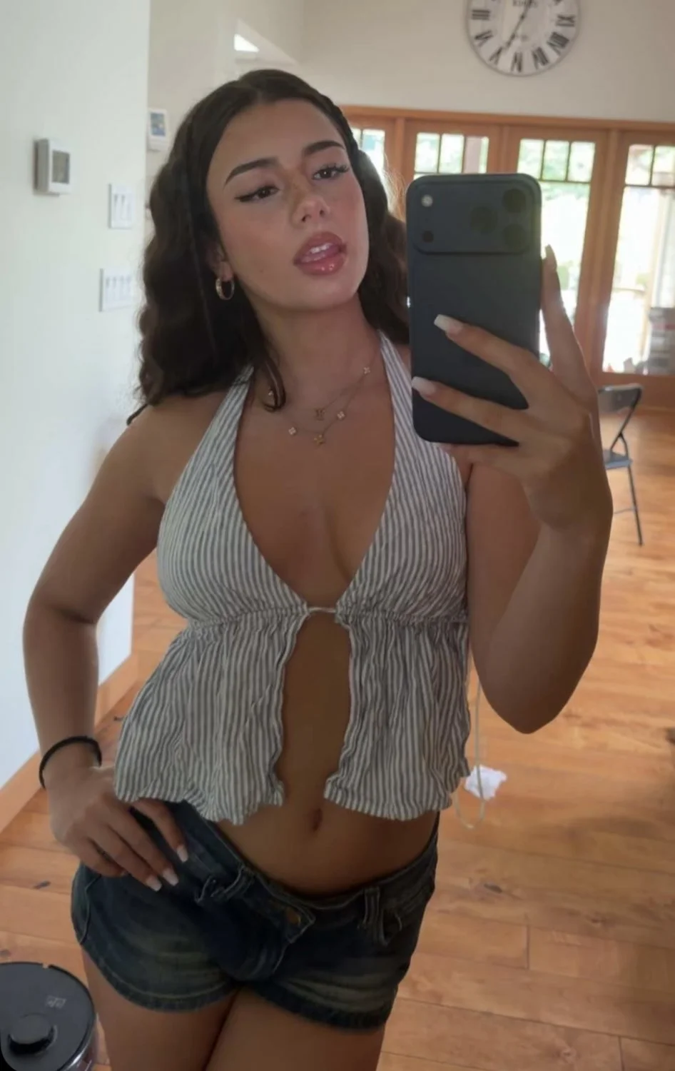 New Mikayla snap post! image 11