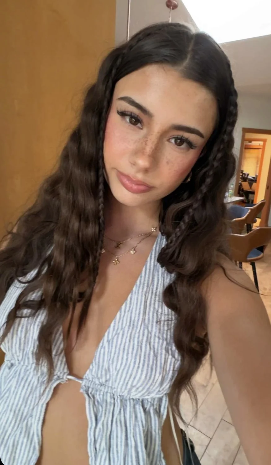 New Mikayla snap post! image 25