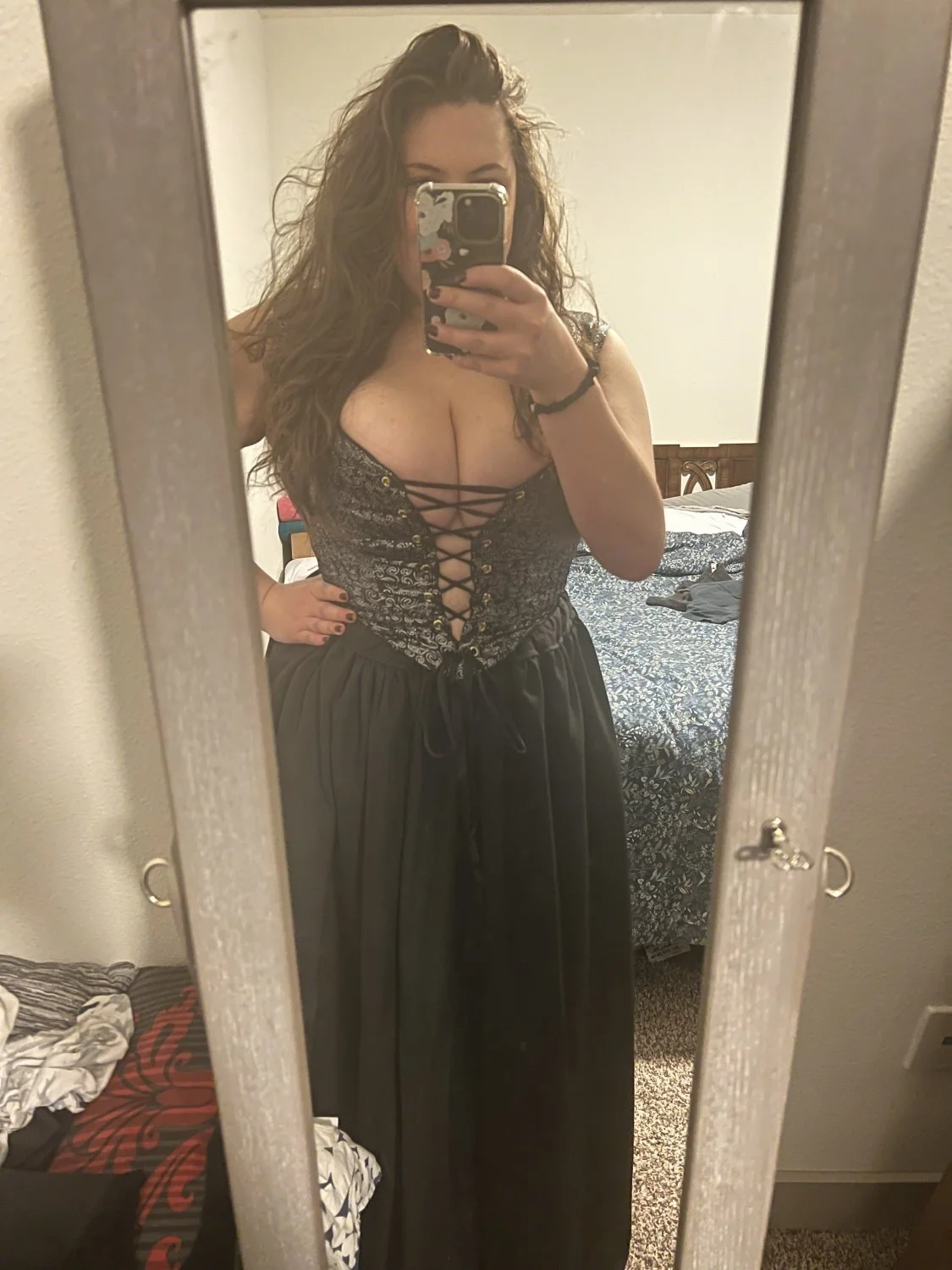 Lexie 33 image 2