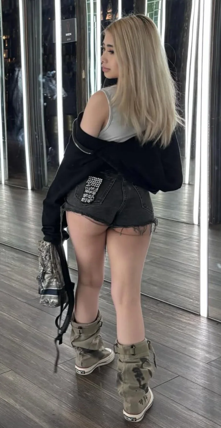 Asian Teen Bop Kiana image 2