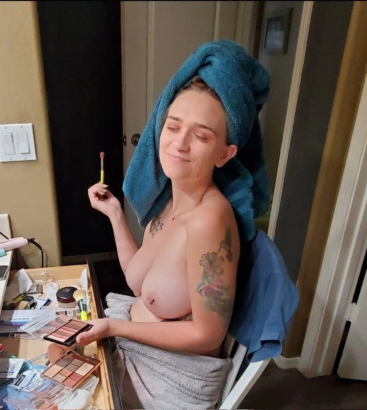 Real wife puts herself on display to pay off her student loans image 8