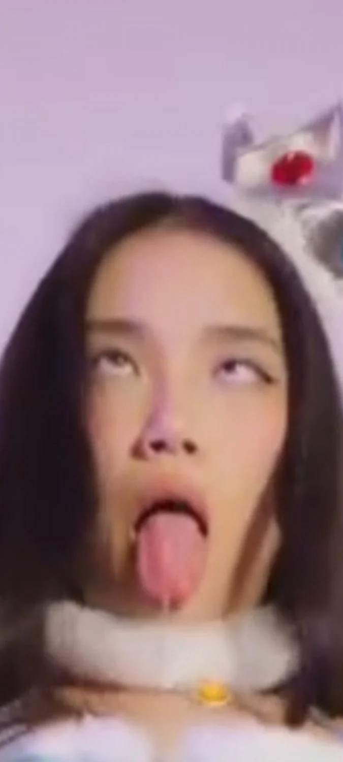 Momo image 28