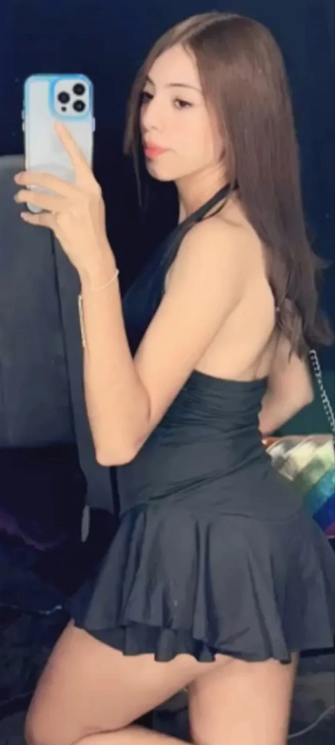 Hermosa girl flakita y putita zorrita y tiene cuerpo sexy image 14