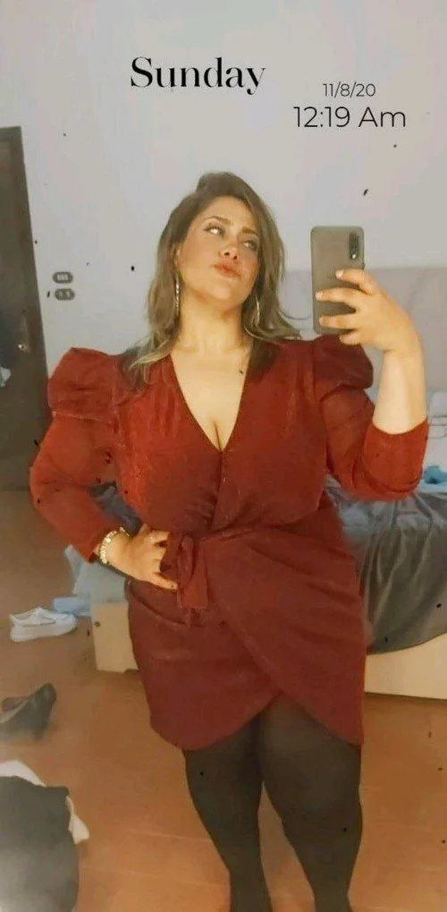 Arab wife with very big and soft breasts image 9