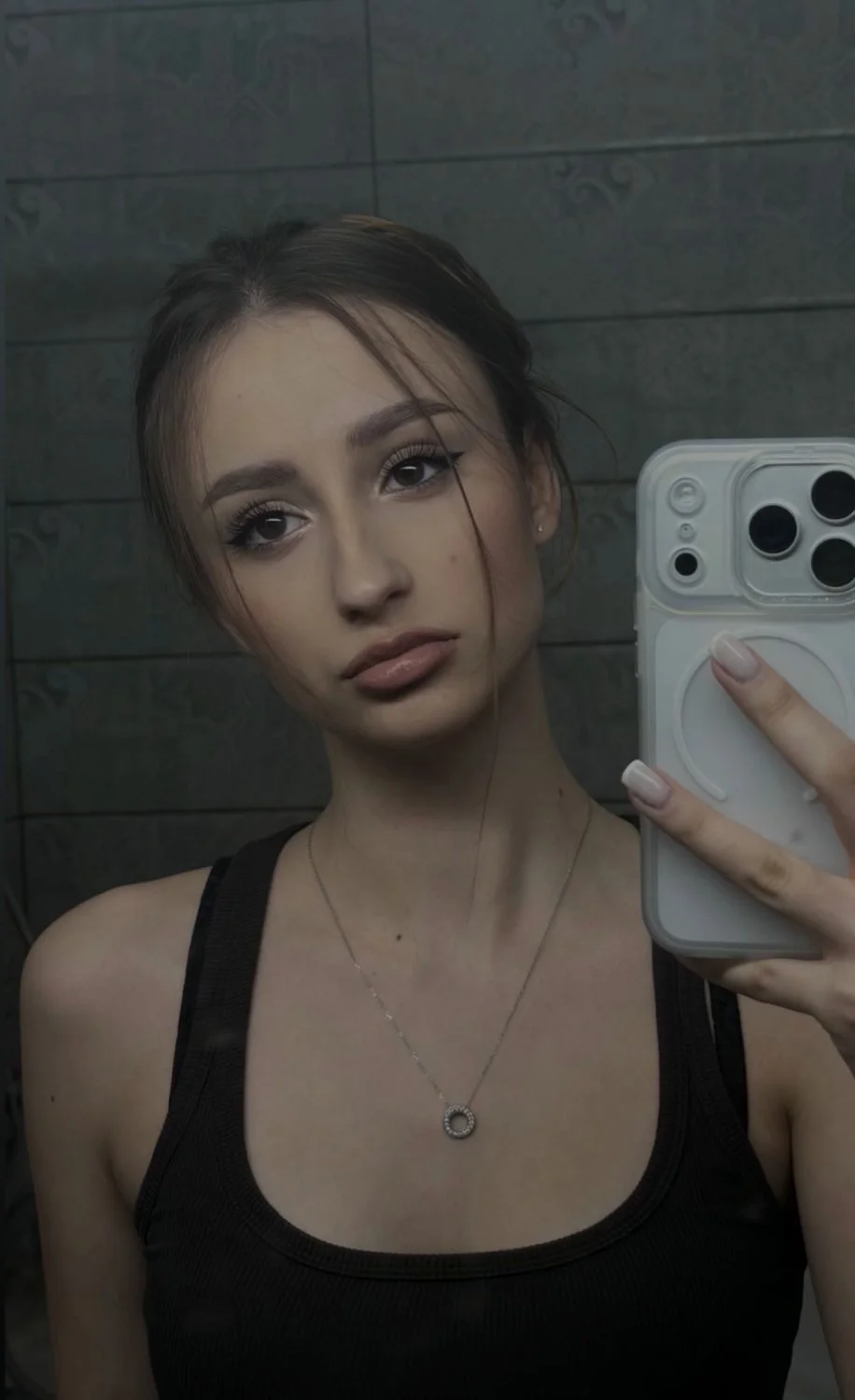 Sexy lips bitch image 6
