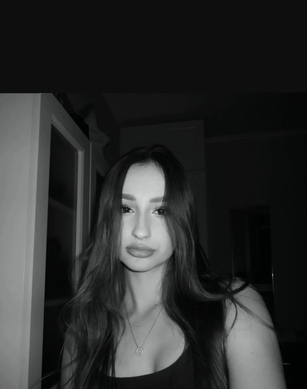Sexy lips bitch image 8