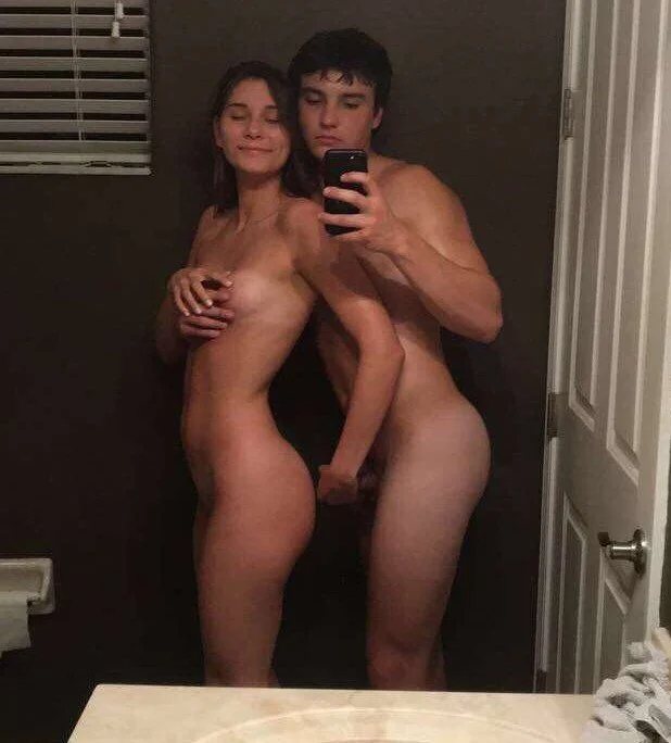 Fucking before going to bed Snapchat Leaked main image