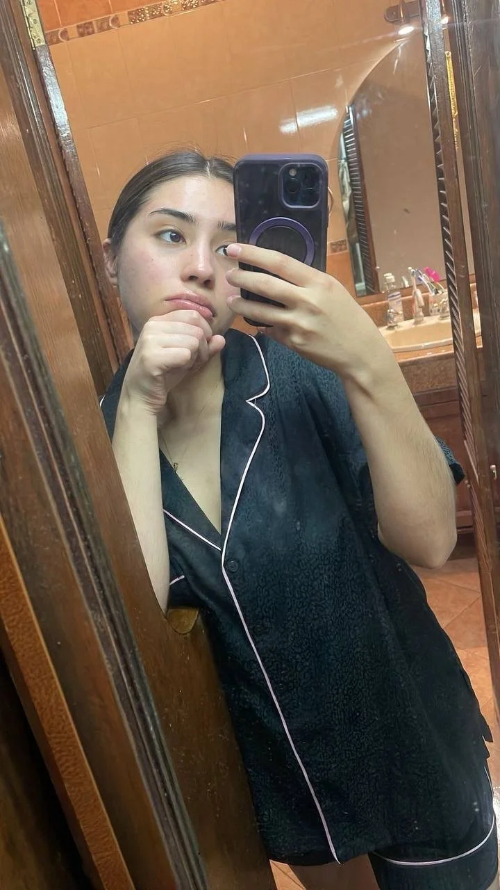 Se cogen a rica putita infiel y se deja grabar image 3