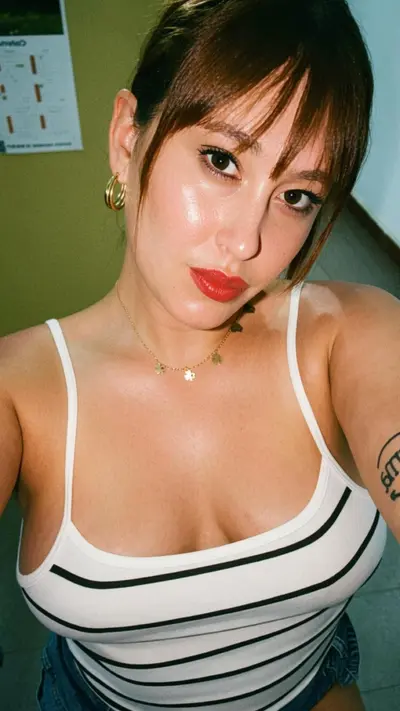 Anita pendeja argentina alguien tiene algo de ella cover image