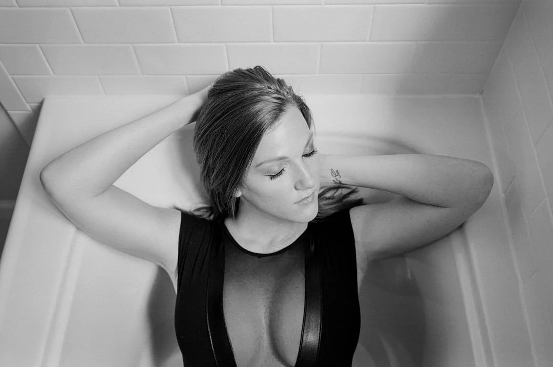 Amy Boudoir image 16