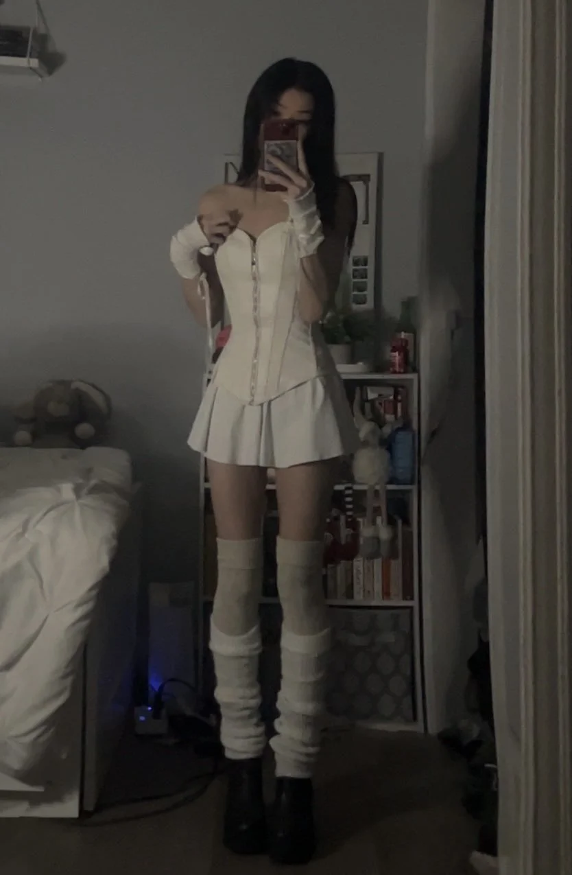 Sexy asian teen 5 image 2