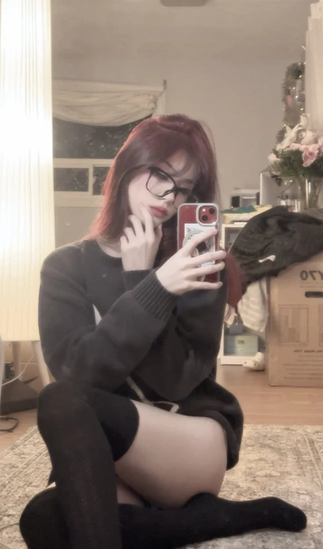 Sexy asian teen 5 image 5