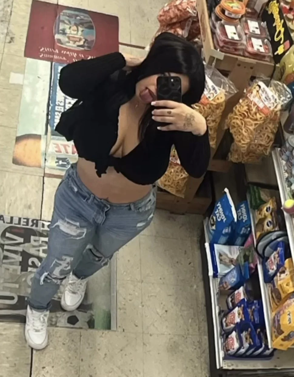 This Latina milf slut is sexy image 2