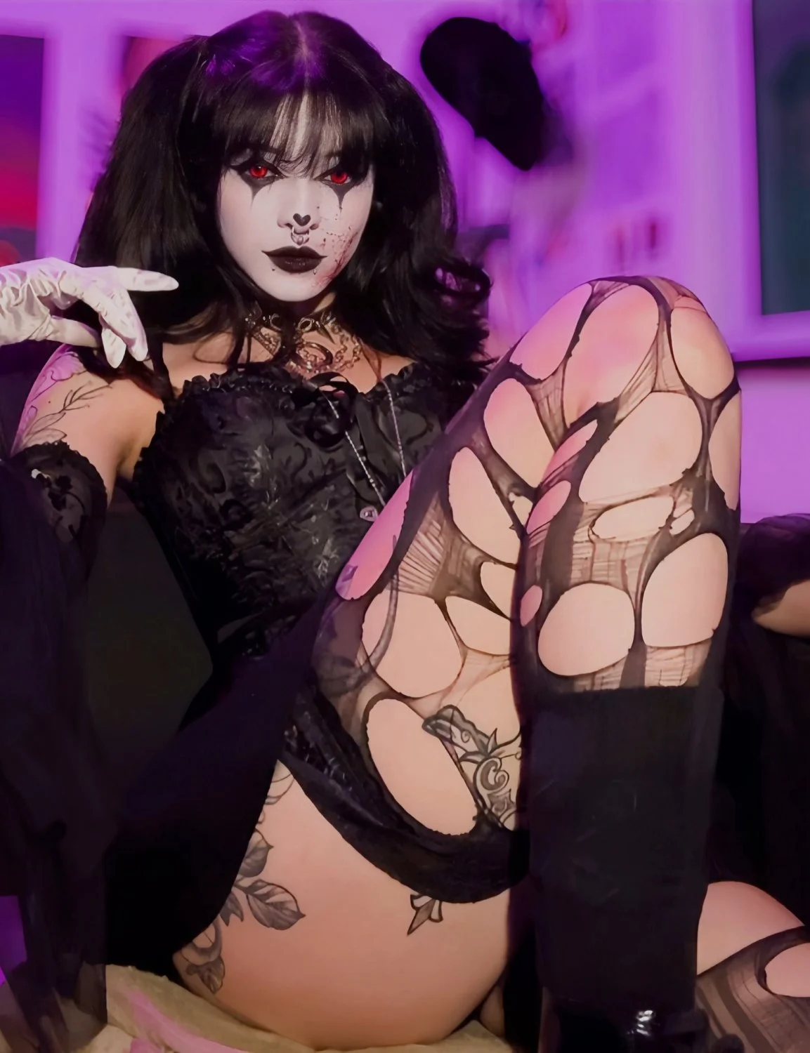 GOTH GIRL BLOWJOB BBC image 5