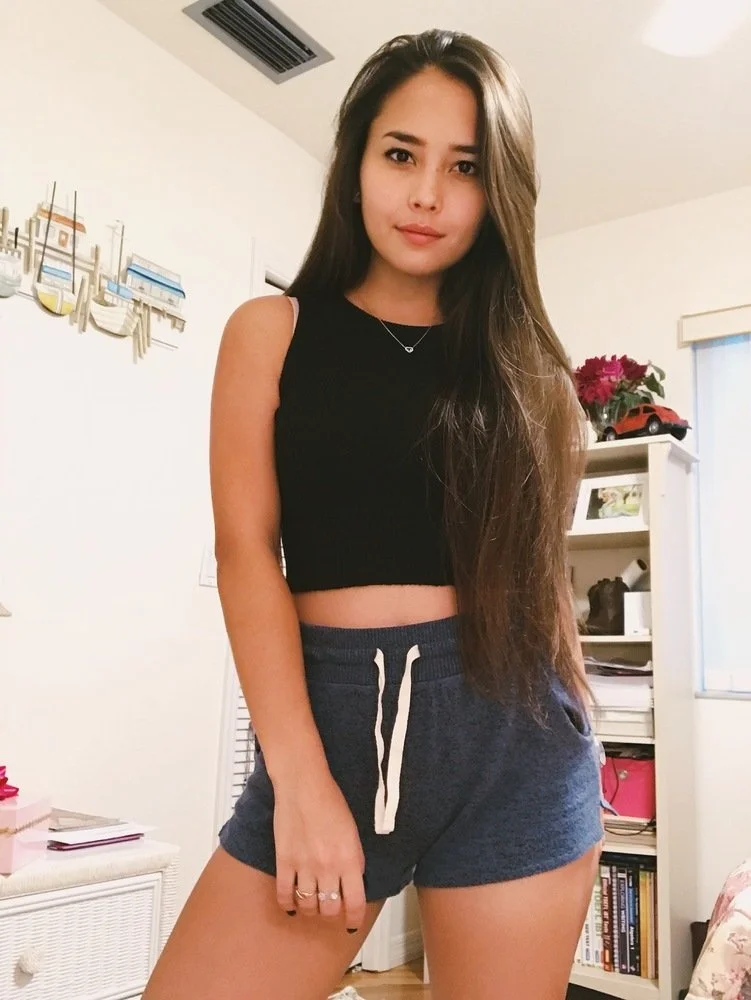 Alissa Big Ass Kazak Fucktoy image 3