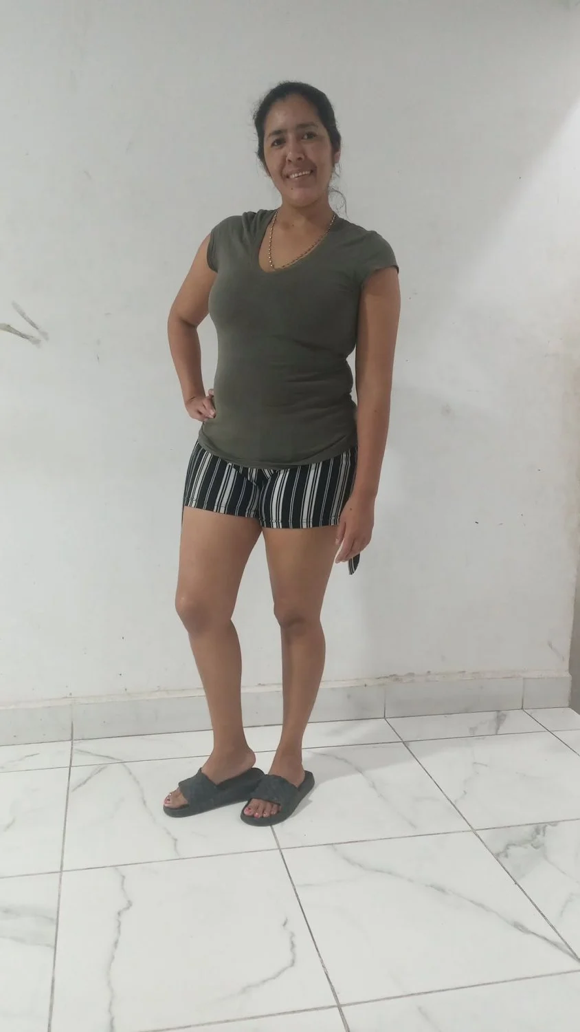 Putipobre sacando sus melones gigantes pa que se los chupen image 3