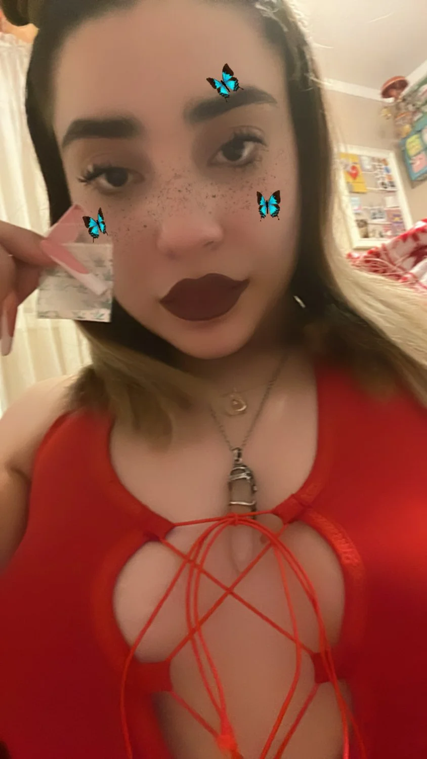 Slutty sis Esmeralda being a webslut image 16