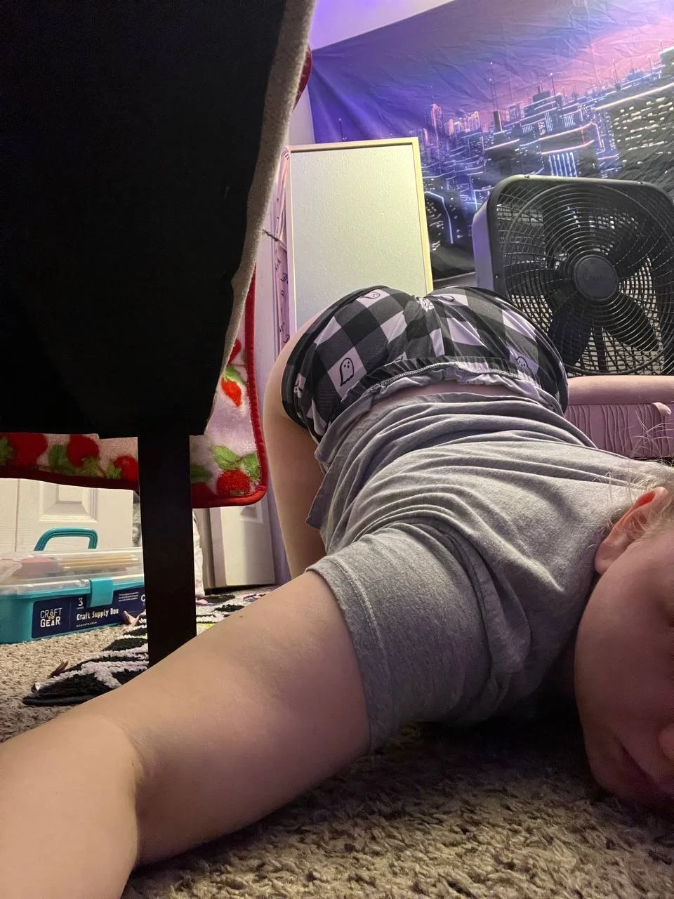 Slut image 28