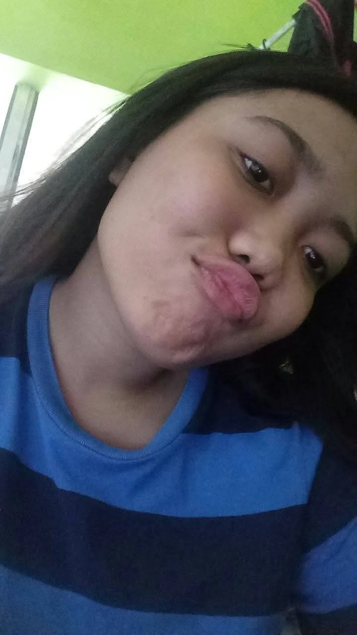 Risk pinay image 8