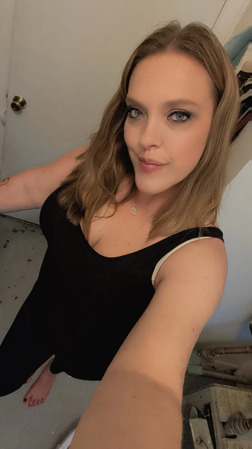 Nice little tinder slut image 2