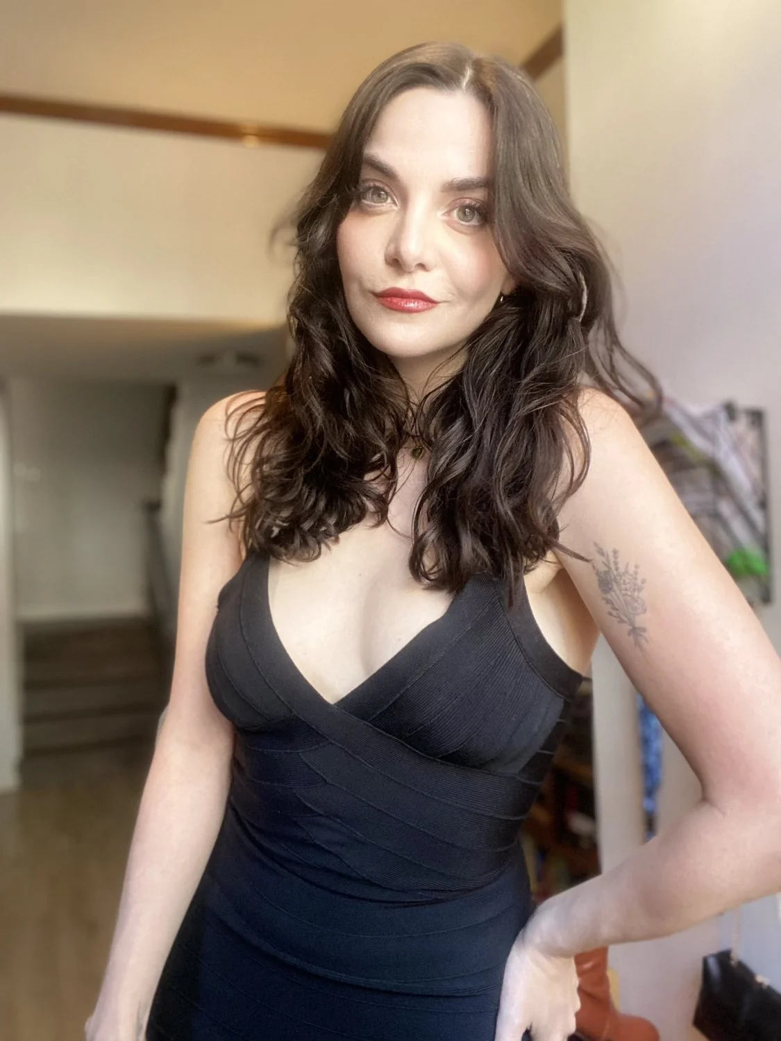 Tribute Her And Tell Me main image