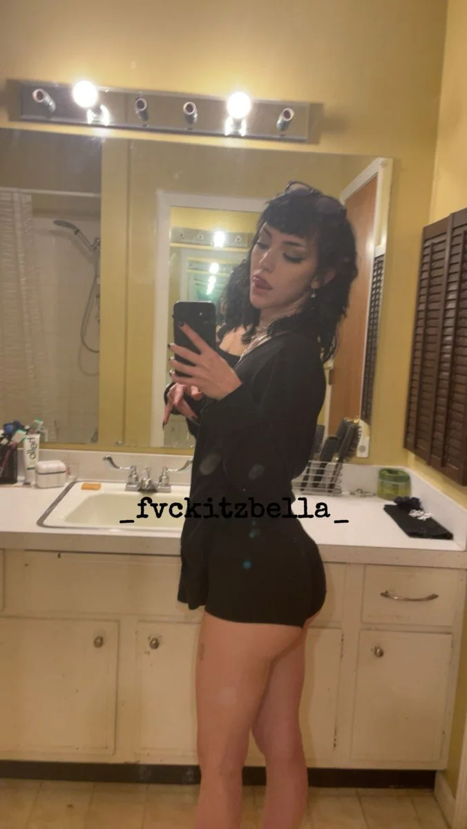 Super Sexy Goth Egirl Slut lilarchie main image