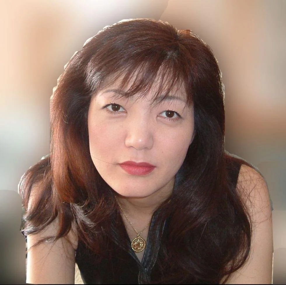 Asian mature 由美子 image 11