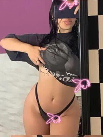 pendeja morocha tetona, argentina puta en tiktok image 1