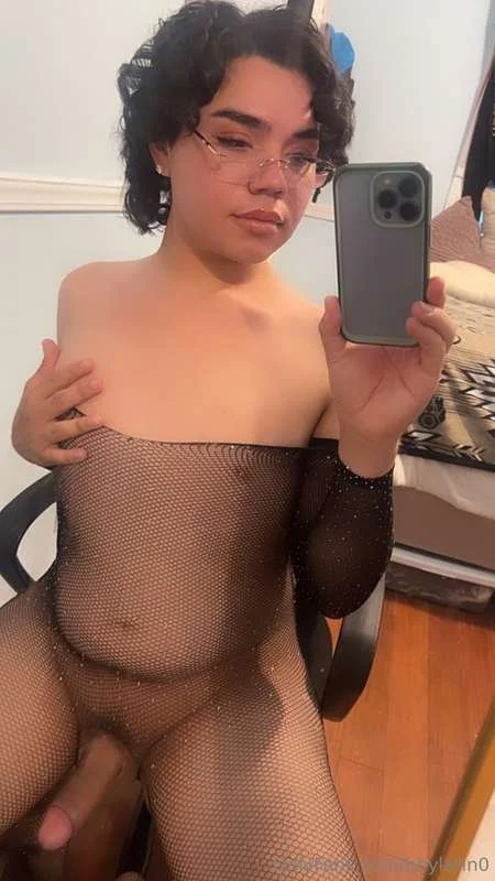 Mexican fag is pretty hot image 2