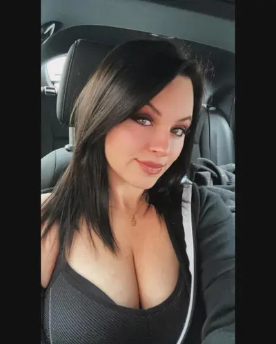allieee cover image