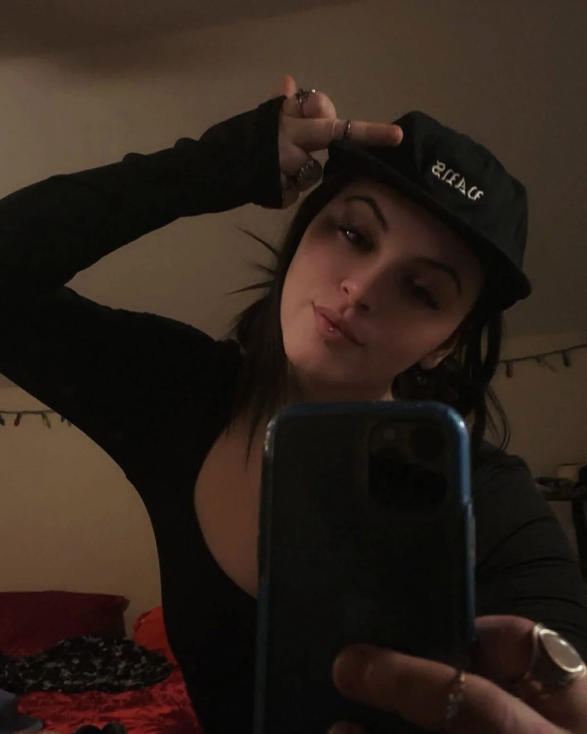 allieee image 36
